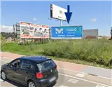 Valla publicitaria en la rotonda del Barco, avenida del Mojón, salida hacia la autovía en San Pedro del Pinatar